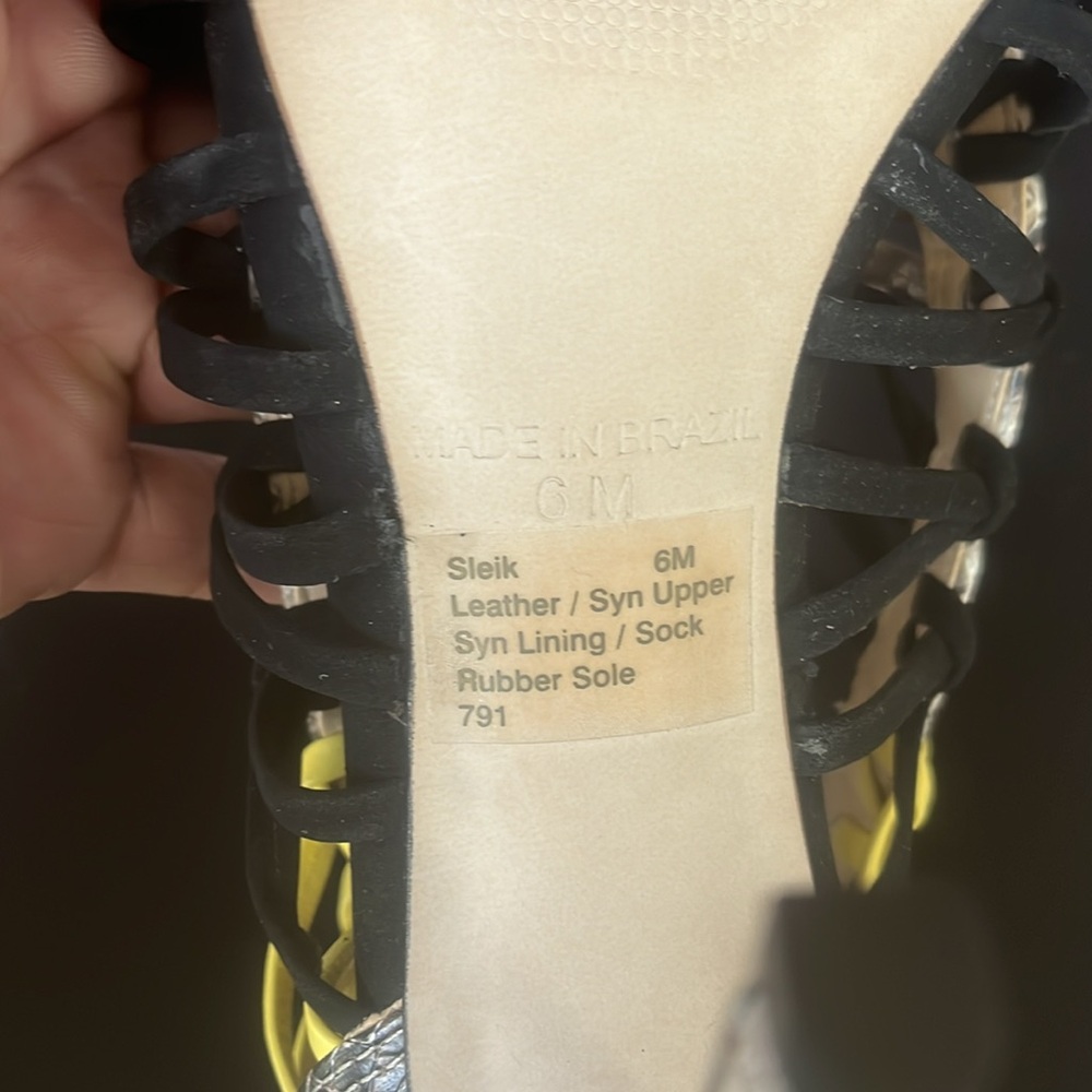 New Steve Madden Sleik Bright Snakeskin heels! Size 6! - Picture 7 of 10